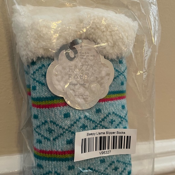 ❌SOLD❌ Llama Slipper Socks - Picture 4 of 4